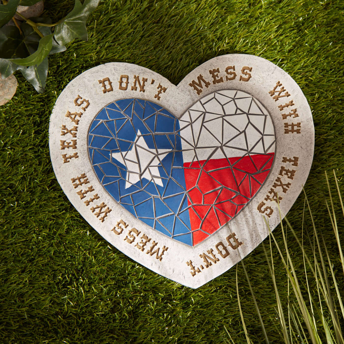 Don't Mess with Texas Heart and Texas Longhorn Flag Decorative Stone
